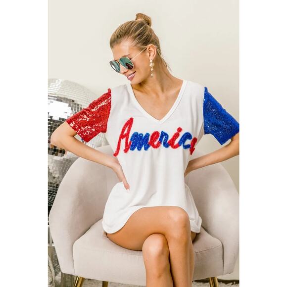 BiBi Metallic Letter V-Neckline Sequin Short Sleeves Relaxed Fit Top | Off White - Picture 9 of 11